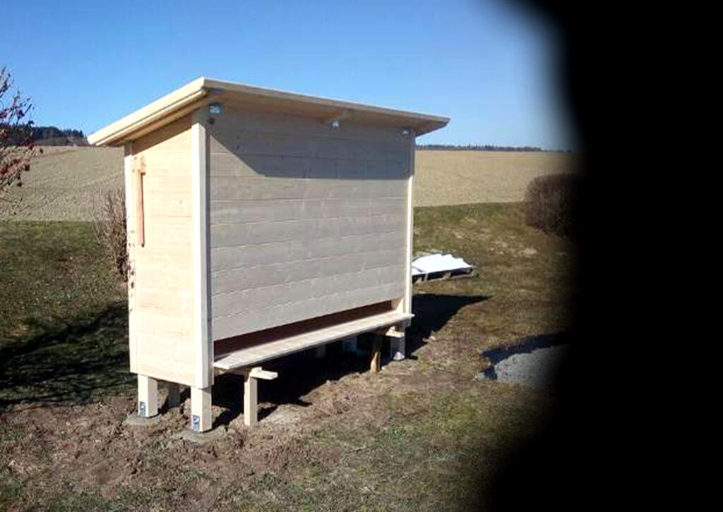 Bienenhütte Bienenstand aus Holz
